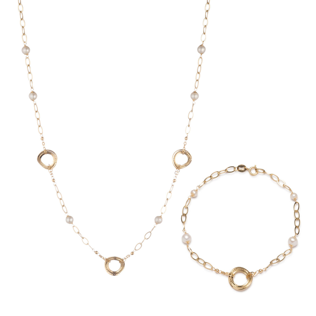 18k White Gold and Pearl Necklace